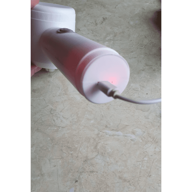 Bezprzewodowa elektryczna szczotka obrotowa z 5 wymiennymi końcówkami do skutecznego czyszczenia